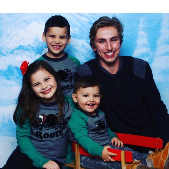 Meet your Posher, Lynds - Picture 1 of 1